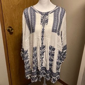 Pale Sky Tunic
